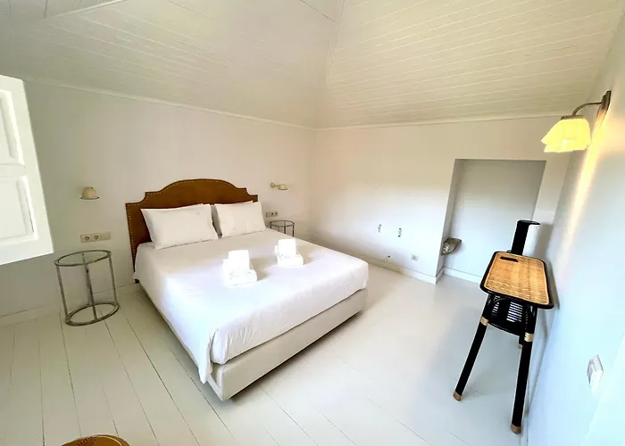 Guest house Quinta De Sa 3*